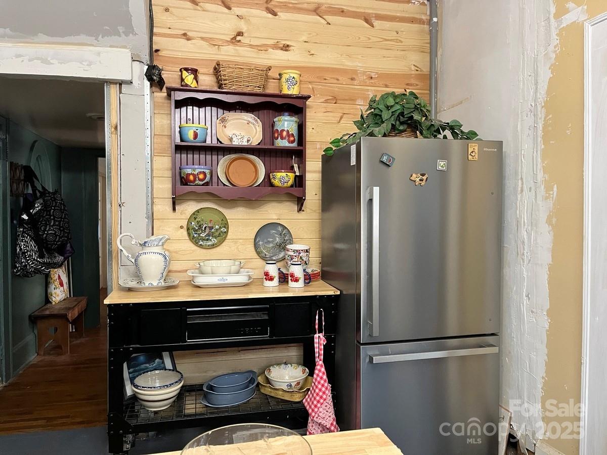 423 East Main Street Conway, NC 27820 - Photo 21 of 44 a room with storage and utility