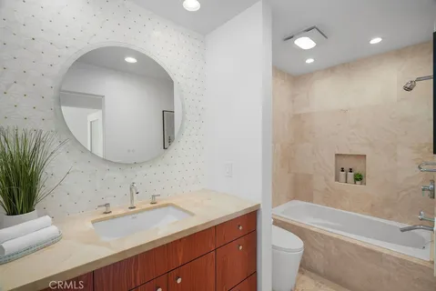 $4,088,888 | 1119 Katella Street, Laguna Beach, CA 92651