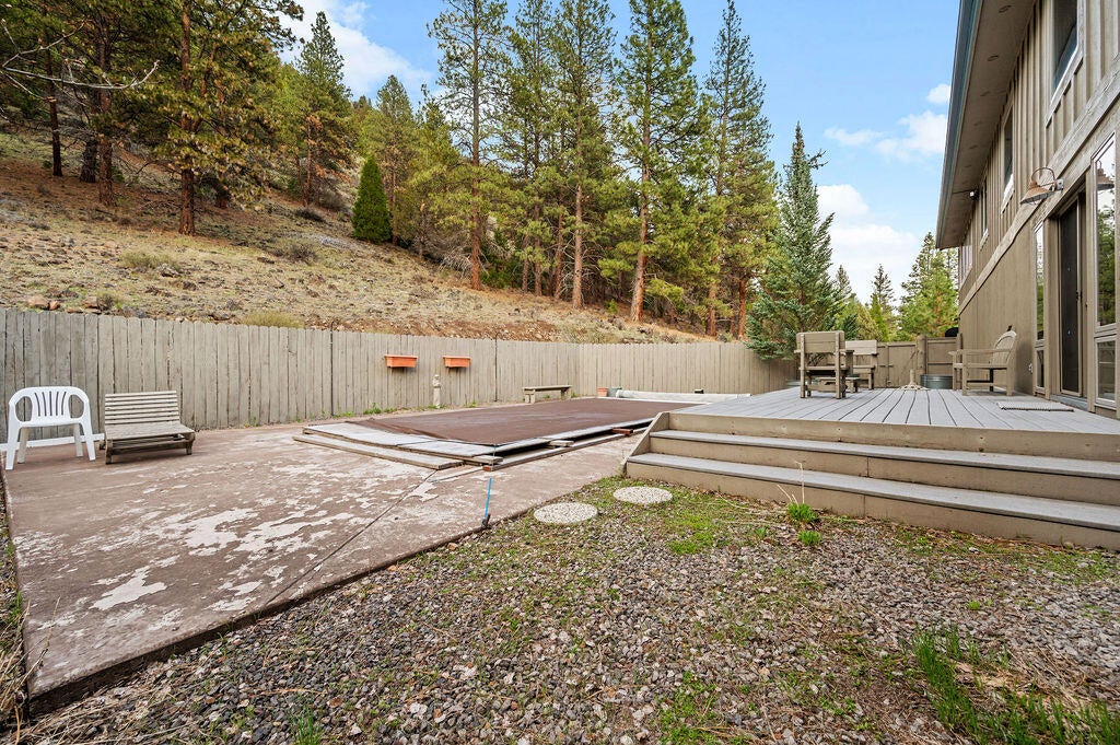 10639 Old Fort Road Klamath Falls, OR 97601 - Photo 40 of 54 DSC_2217