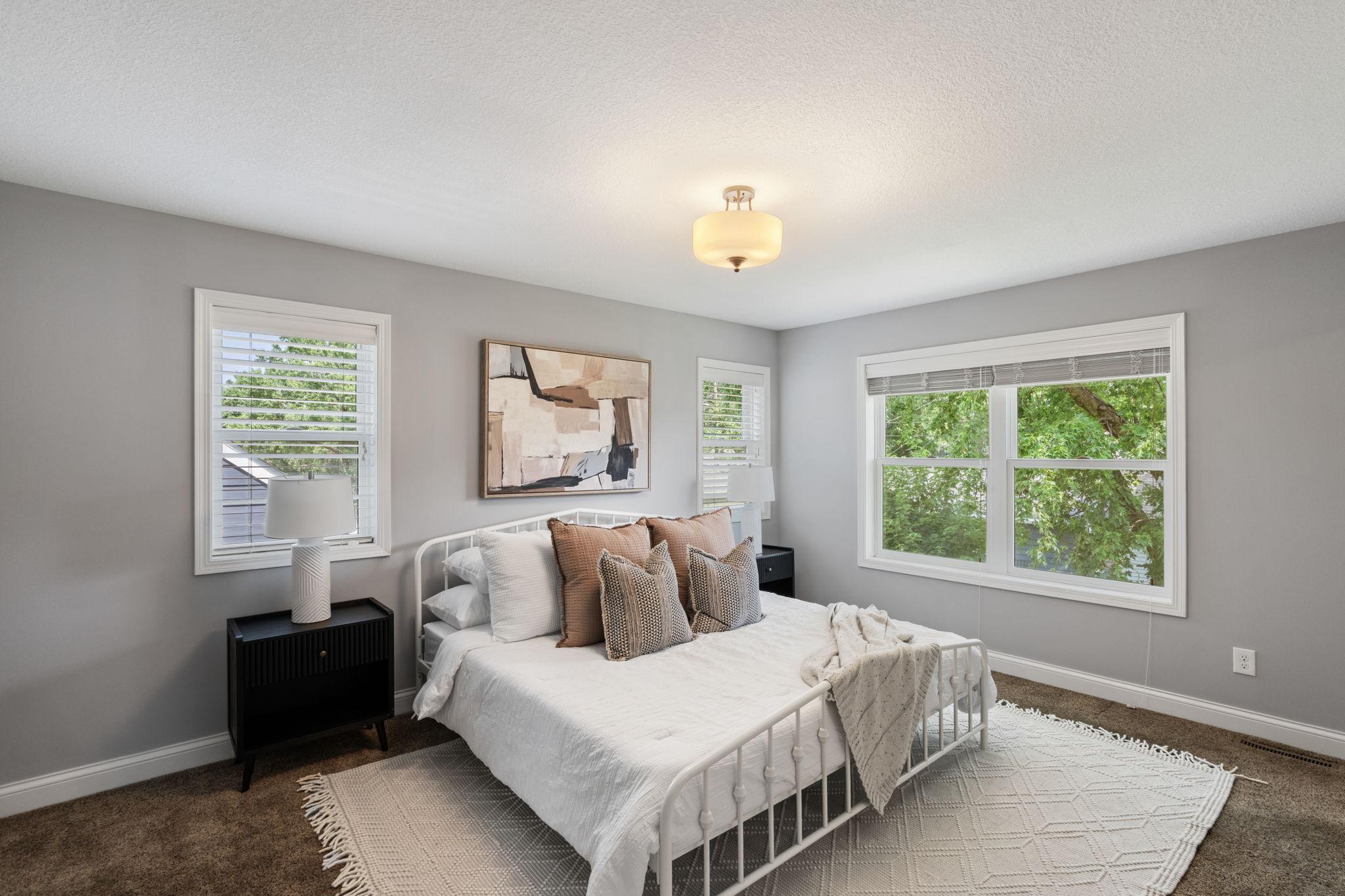 5925 Vincent Avenue South Minneapolis, MN 55410 - Photo 17 of 44