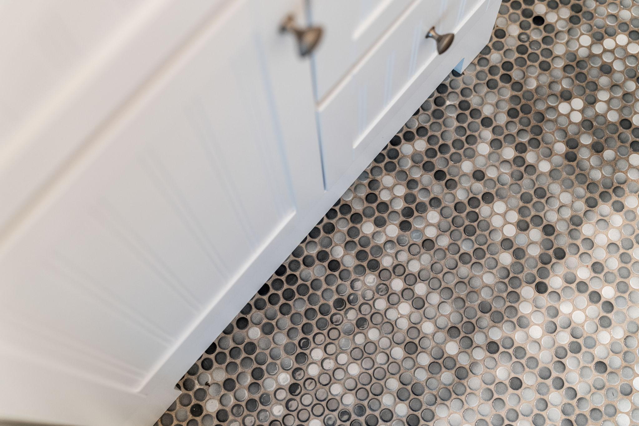 5925 Vincent Avenue South Minneapolis, MN 55410 - Photo 41 of 44