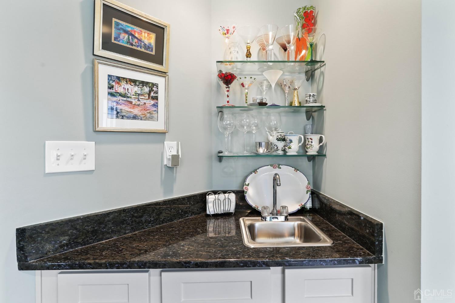 17 B Winthrop Road Monroe Township, NJ 08831 - Photo 14 of 32 Gallery Image 14
