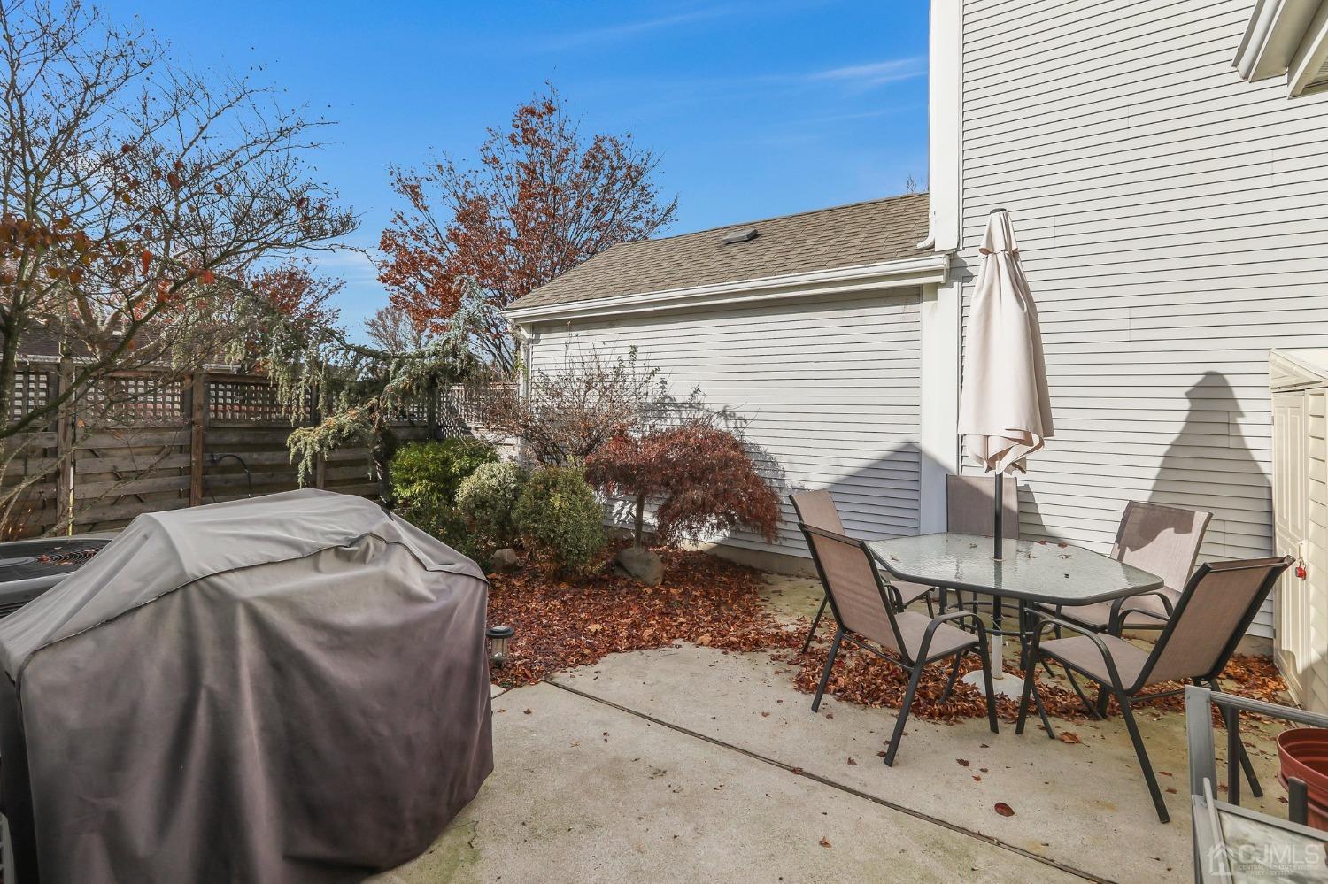 17 B Winthrop Road Monroe Township, NJ 08831 - Photo 27 of 32 Gallery Image 27
