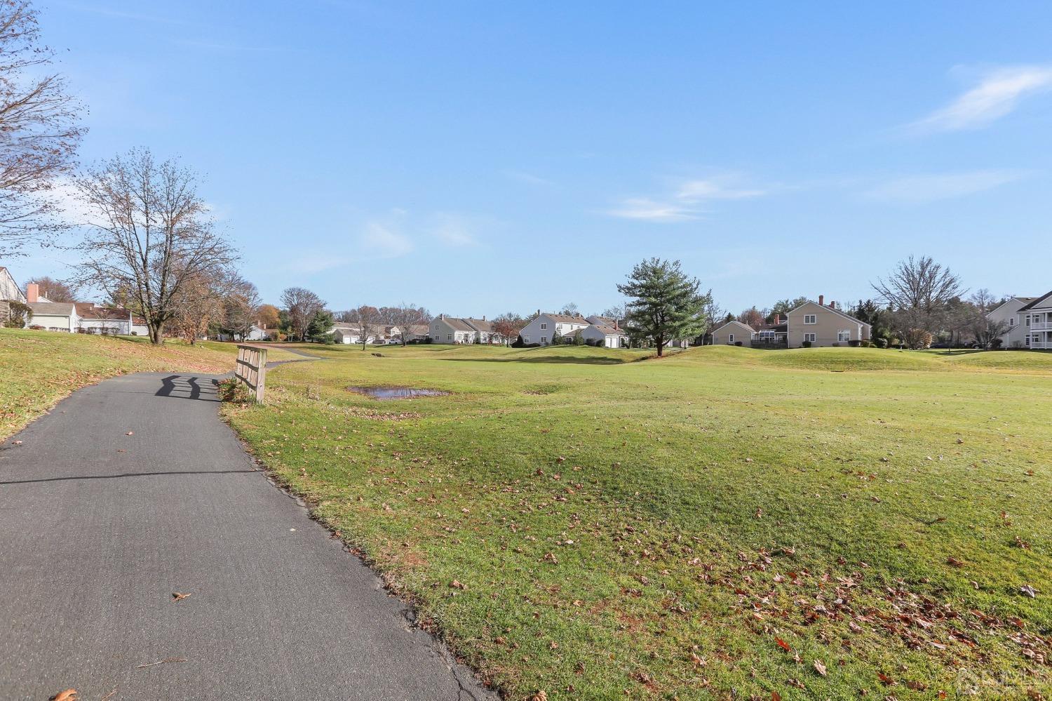 17 B Winthrop Road Monroe Township, NJ 08831 - Photo 31 of 32 Gallery Image 31