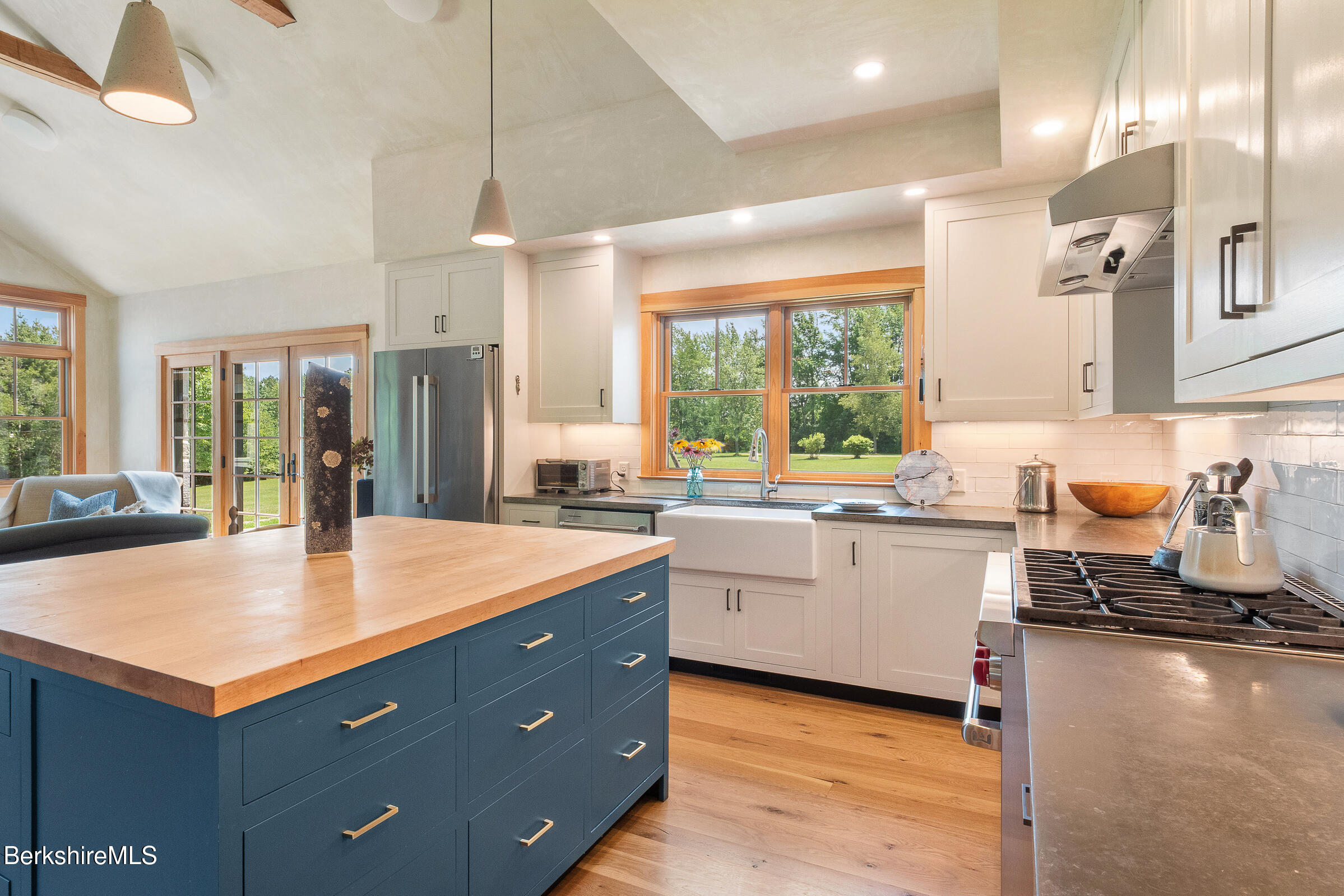 194 Sandisfield Road Sandisfield, MA 01255 - Photo 21 of 59 19_43_194 Sandisfield Rd WPSIR LCF19_43