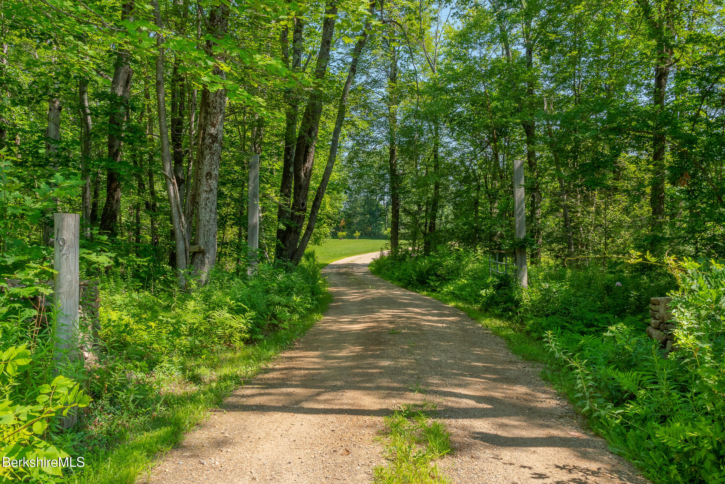194 Sandisfield Road Sandisfield, MA 01255 - Photo 5 of 59 03_2_194 Sandisfield Rd WPSIR LCF03_2