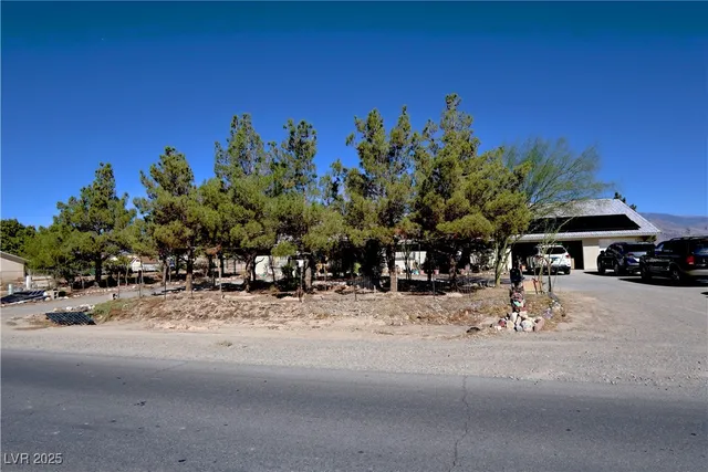 $2,295 | 2751 South Dandelion Street, Pahrump, NV 89048