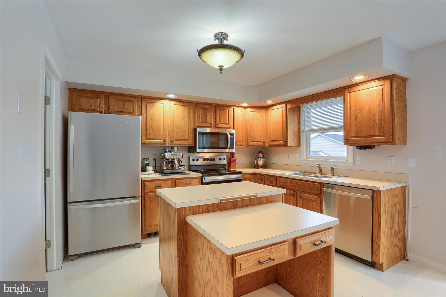 6419 Churchill Road Harrisburg, PA 17111 - Photo 16 of 54 Gallery Image 16