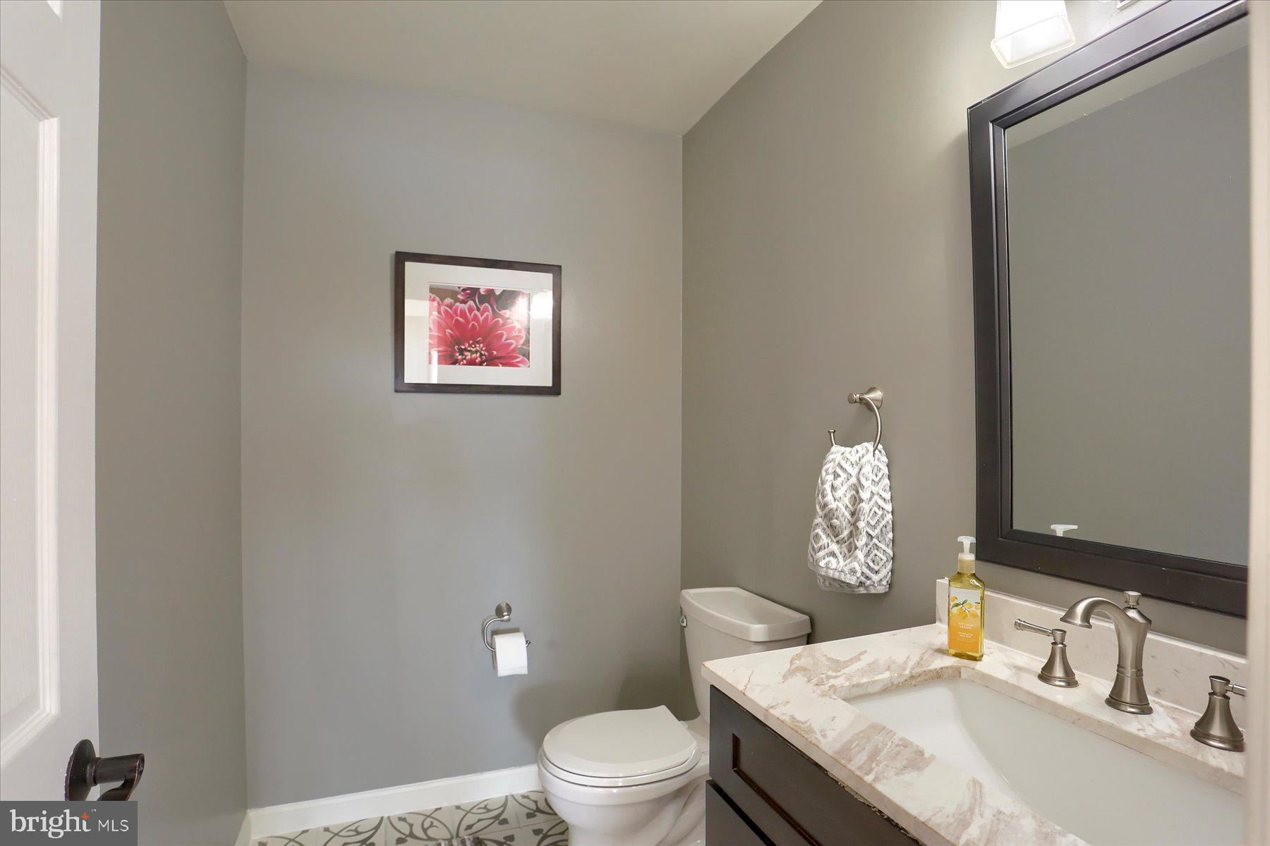 6419 Churchill Road Harrisburg, PA 17111 - Photo 18 of 54 Main Floor Powder Room