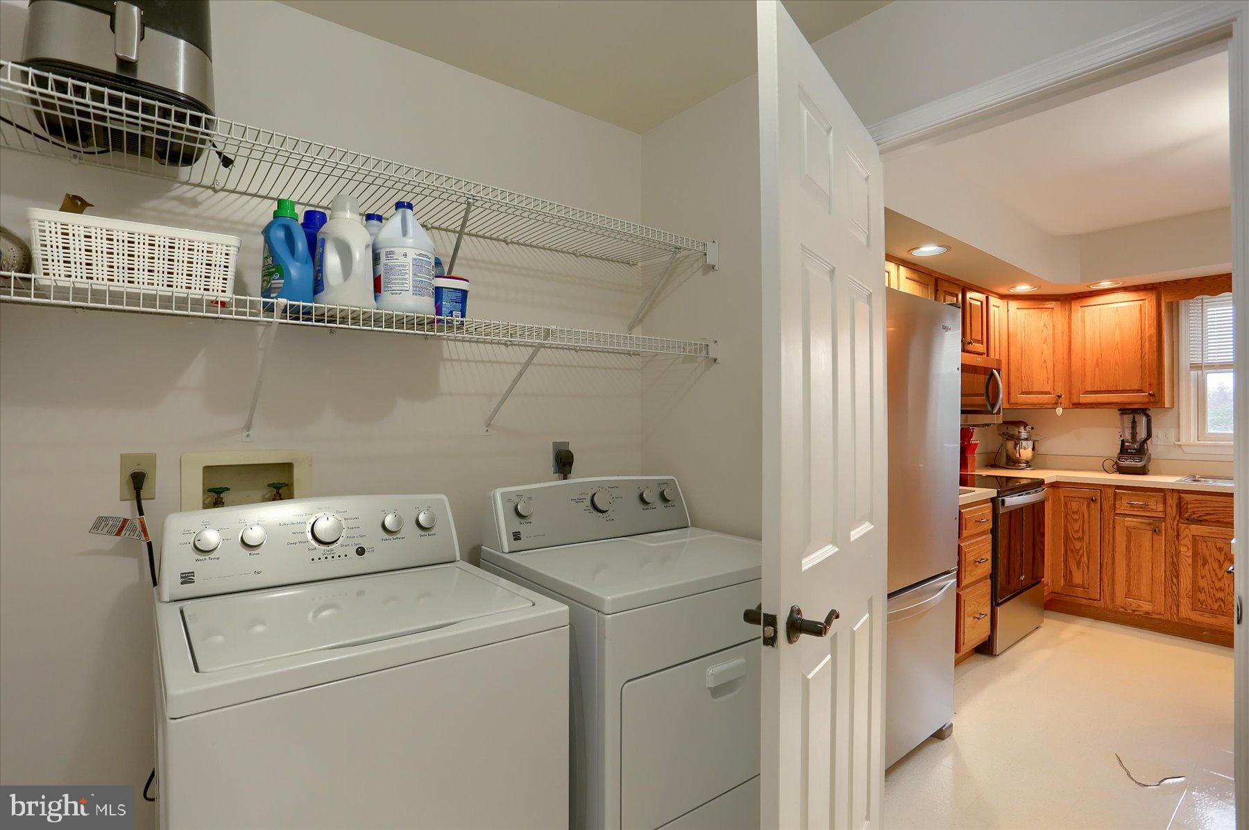 6419 Churchill Road Harrisburg, PA 17111 - Photo 19 of 54 Mud Room off the garage