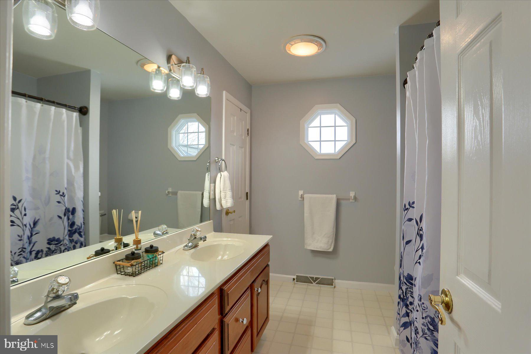6419 Churchill Road Harrisburg, PA 17111 - Photo 24 of 54 Master Bath