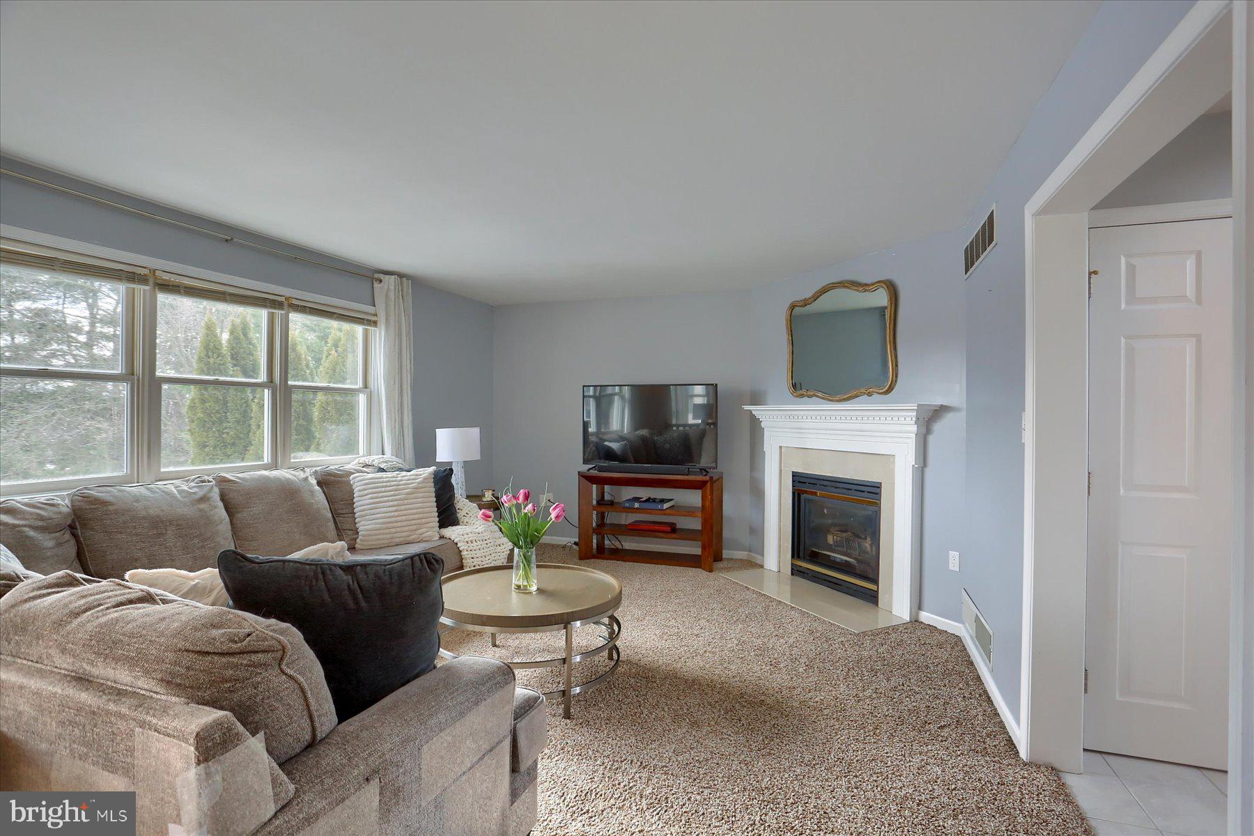 6419 Churchill Road Harrisburg, PA 17111 - Photo 9 of 54 Gallery Image 9