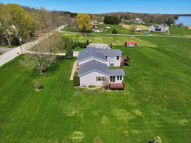 $775,000 | 132 E Shore South, Grand Isle, VT 05458