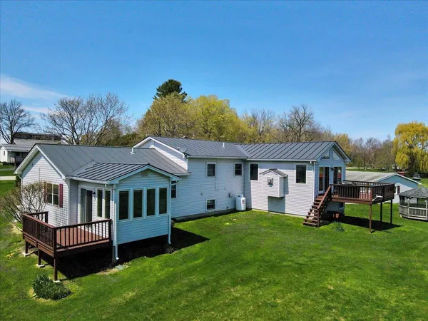 $699,000 | 132 E Shore South, Grand Isle, VT 05458