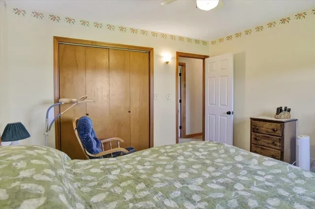 $775,000 | 132 E Shore South, Grand Isle, VT 05458