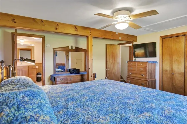 $775,000 | 132 E Shore South, Grand Isle, VT 05458