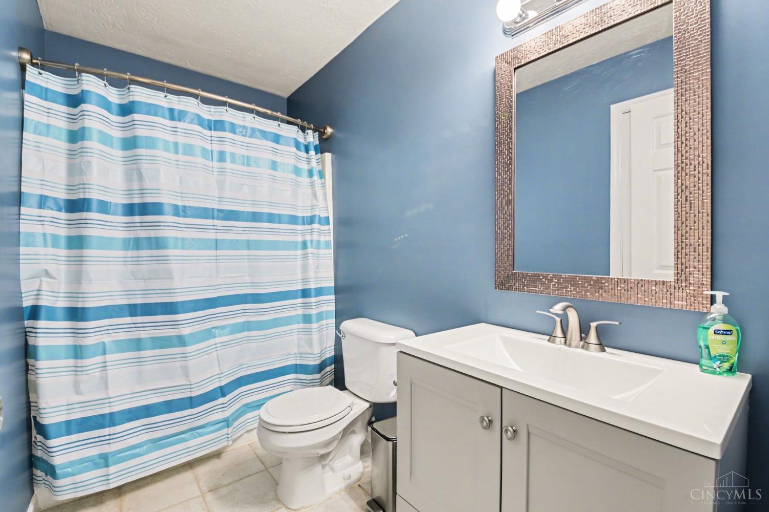 3623 Reemelin Road Cincinnati, OH 45211 - Photo 14 of 27
