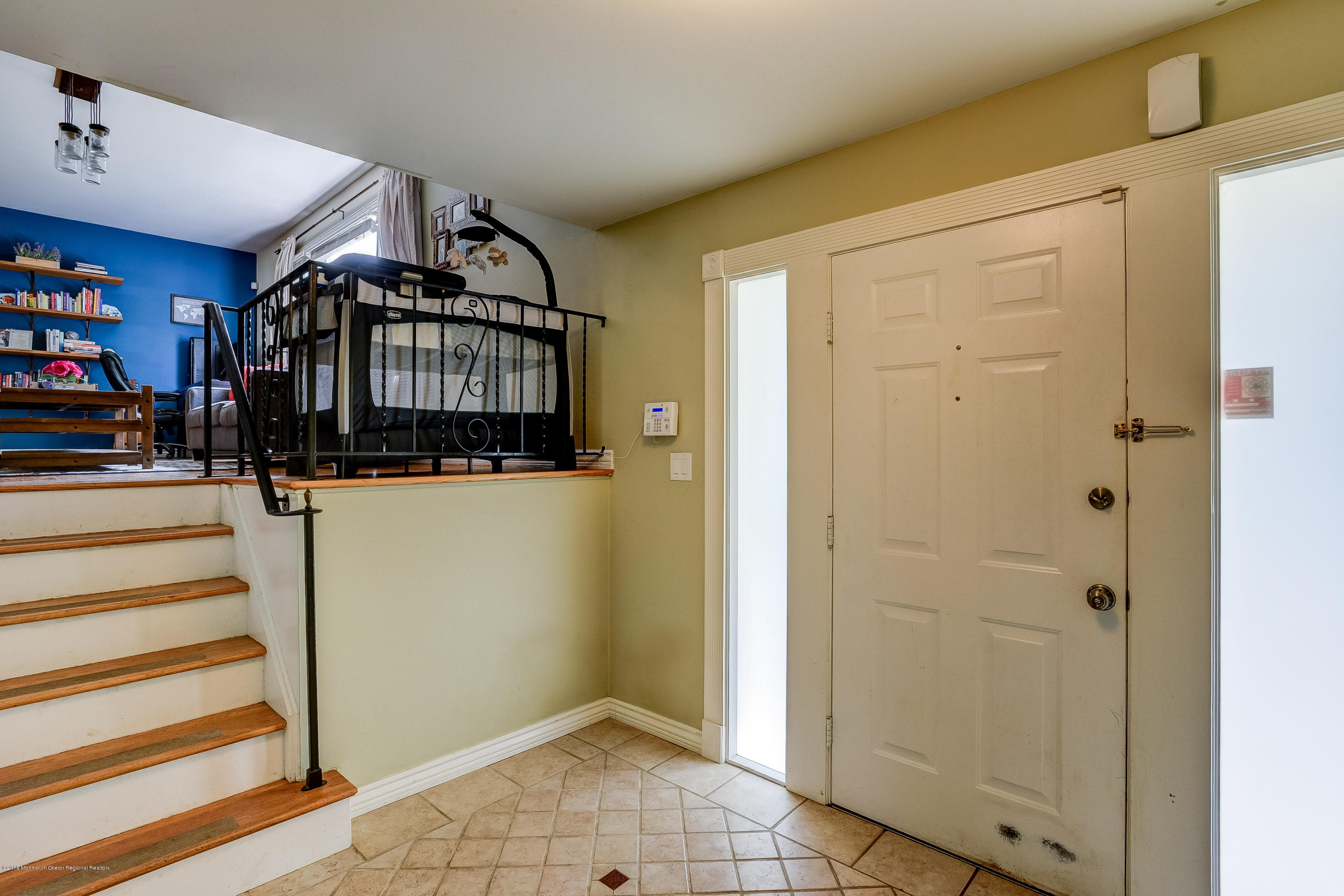 53 Cherry Tree Farm Road Middletown, NJ 07748 - Photo 5 of 25 005_Foyer