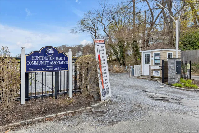 $699,000 | 1111 A Washington Drive, Unit A, Centerport, NY 11721