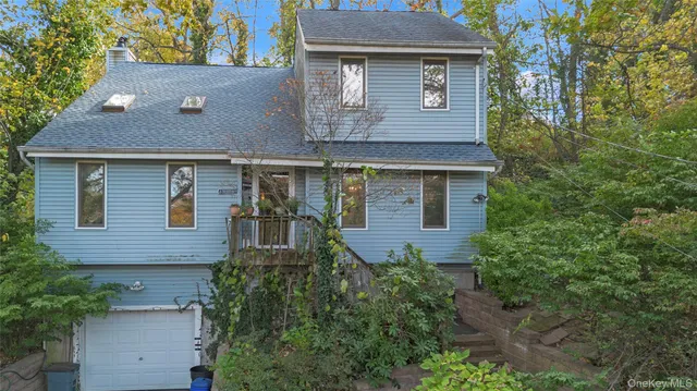 $699,000 | 1111 A Washington Drive, Unit A, Centerport, NY 11721