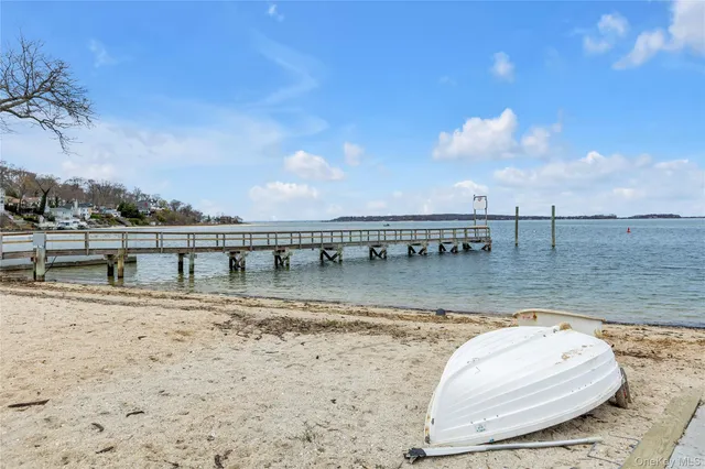 $699,000 | 1111 A Washington Drive, Unit A, Centerport, NY 11721