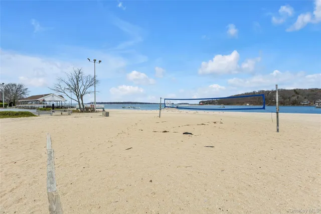 $699,000 | 1111 A Washington Drive, Unit A, Centerport, NY 11721