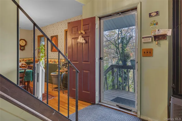 $699,000 | 1111 A Washington Drive, Unit A, Centerport, NY 11721