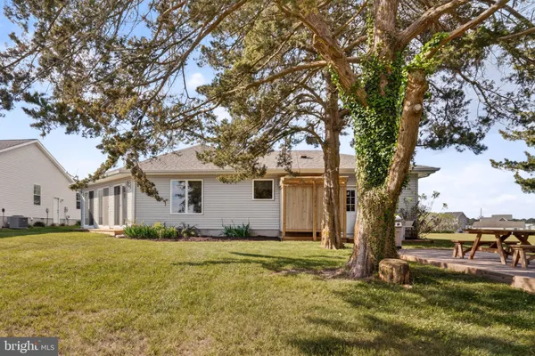 $320,000 | 37122 Shark Court, Greenbackville, VA 23356