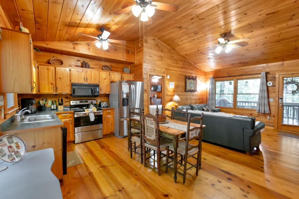 9 Briar Creek Road Ellijay, GA 30540 - Photo 18 of 32