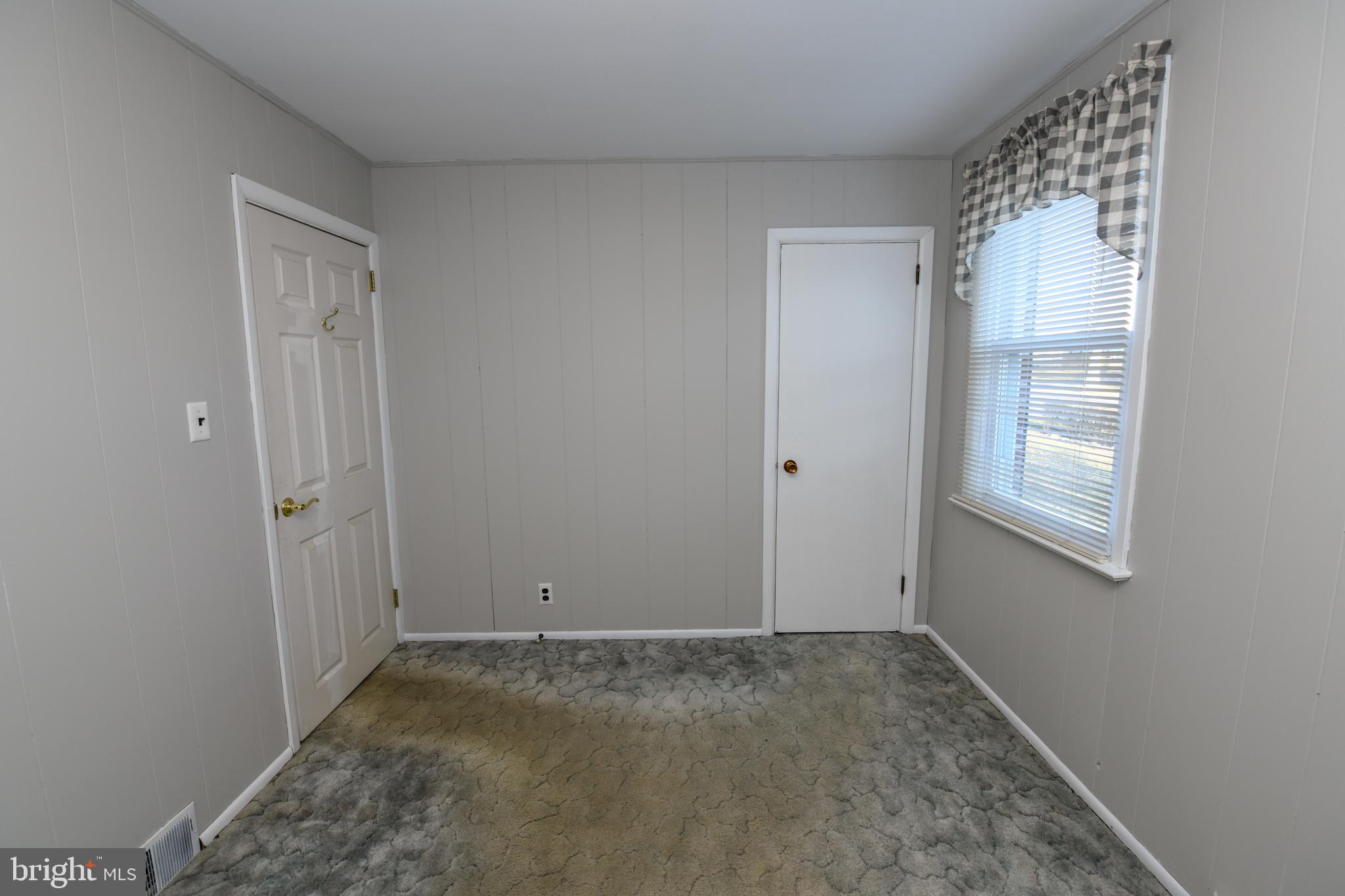 297 Greene Road Warminster, PA 18974 - Photo 12 of 44 Gallery Image 12