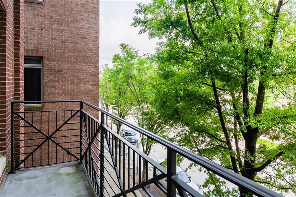 333 Nelson Street Southwest, Unit 201 Atlanta, GA 30313 - Photo 17 of 28