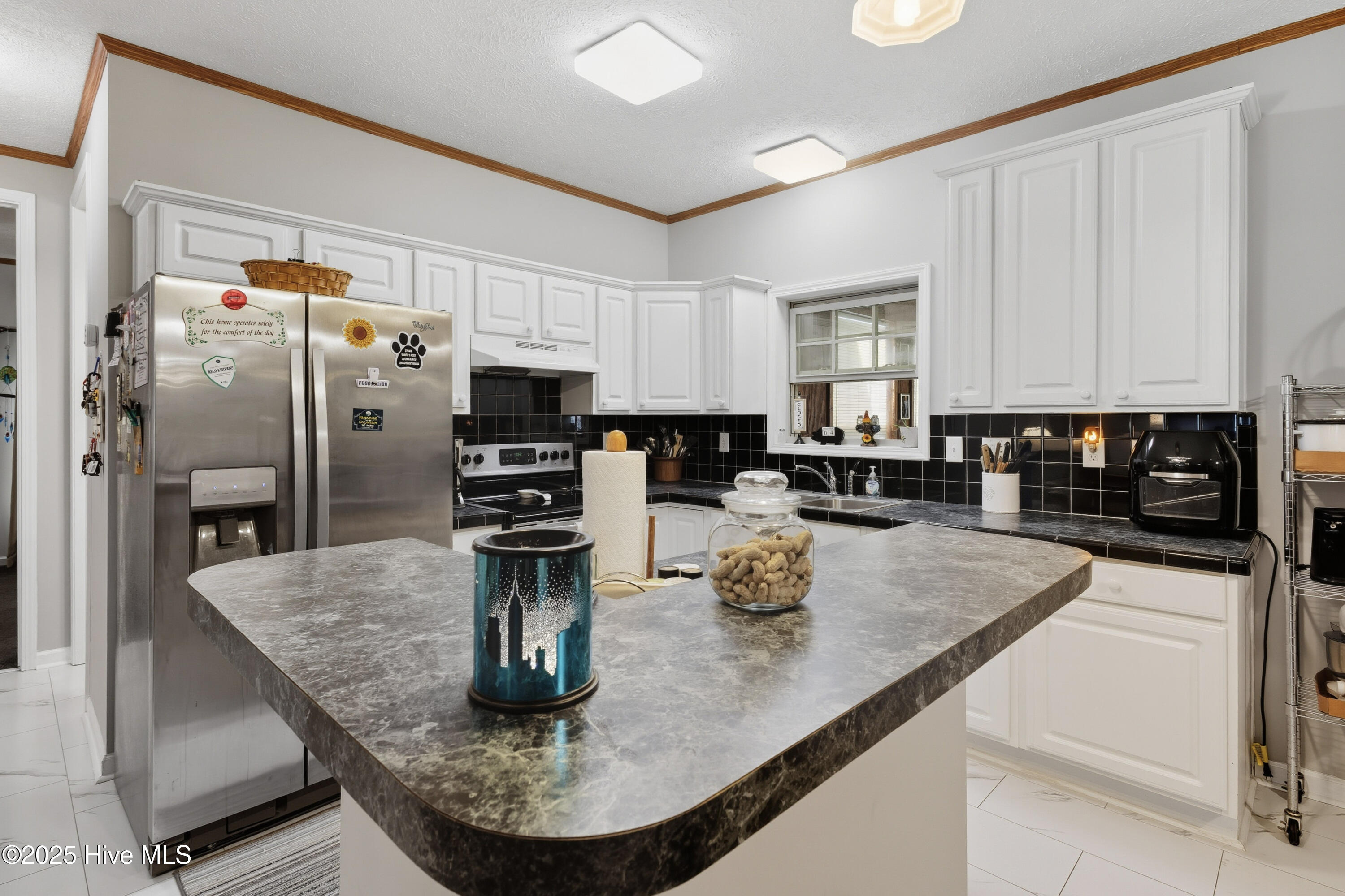 6079 Bell Williams Road Currie, NC 28435 - Photo 20 of 41 Kitchen 2