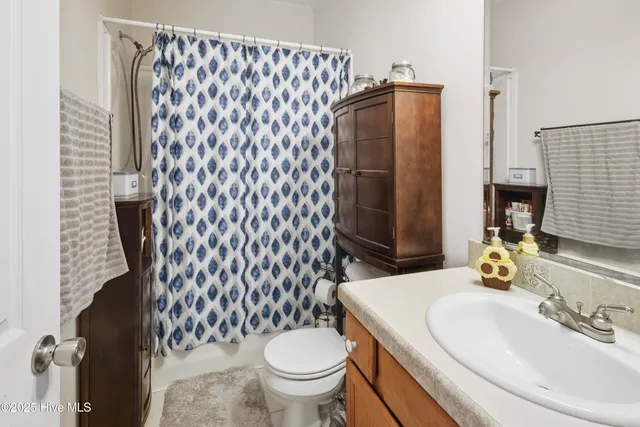 $650,000 | 6079 Bell Williams Road, Currie, NC 28435