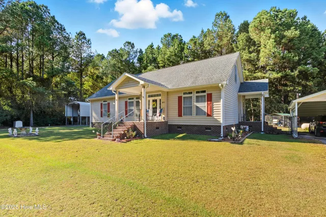 $650,000 | 6079 Bell Williams Road, Currie, NC 28435