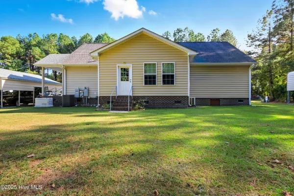 $650,000 | 6079 Bell Williams Road, Currie, NC 28435