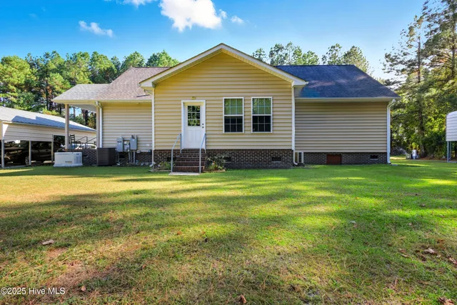 $650,000 | 6079 Bell Williams Road, Currie, NC 28435