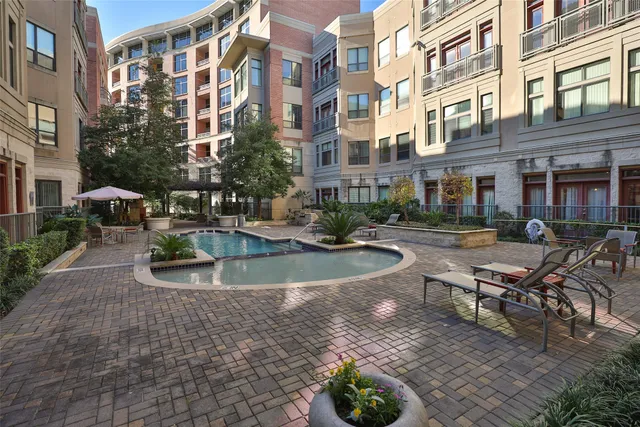 $1,950 | 1901 Post Oak Boulevard, Unit 2109, Houston, TX 77056