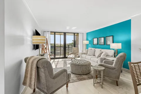 $425,000 | 14 Royal Palm Way, Unit 501, Boca Raton, FL 33432