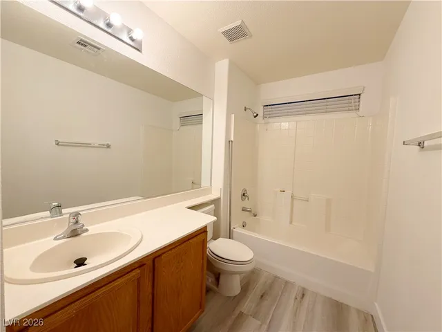 $1,950 | 6436 Casamar Street, North Las Vegas, NV 89086