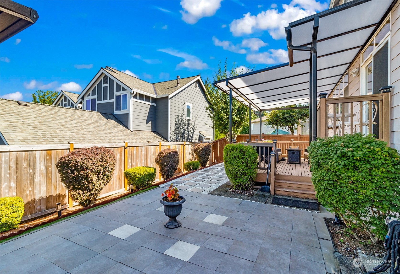 2102 Northeast 33rd Place Renton, WA 98056 - Photo 34 of 40