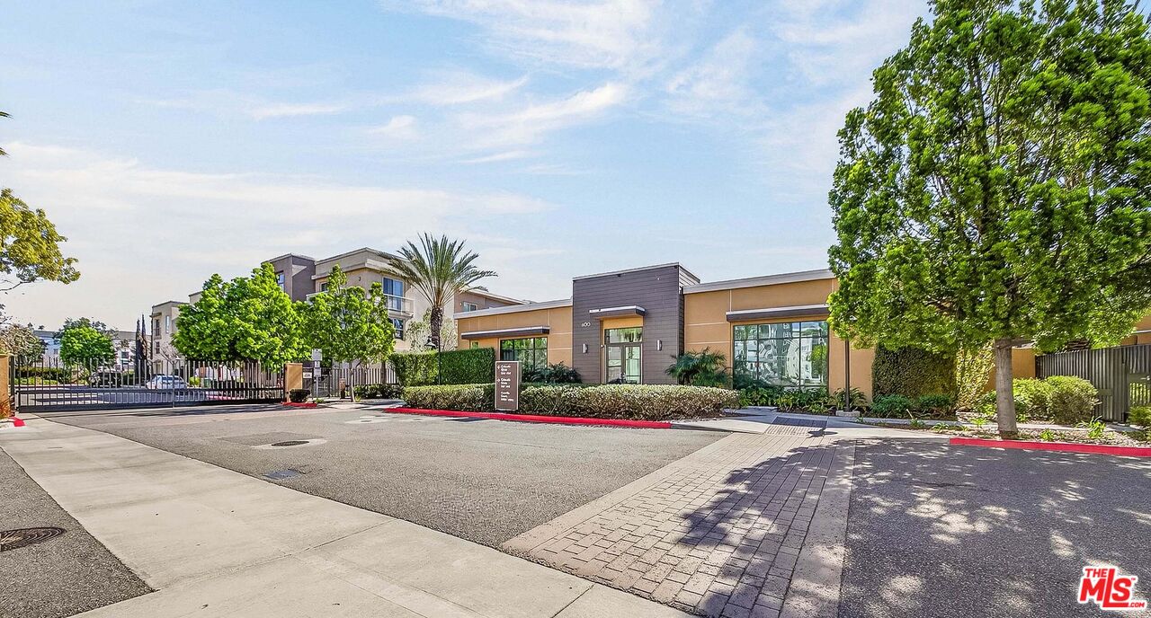 692 Colorado Circle Carson, CA 90745 - Photo 32 of 35