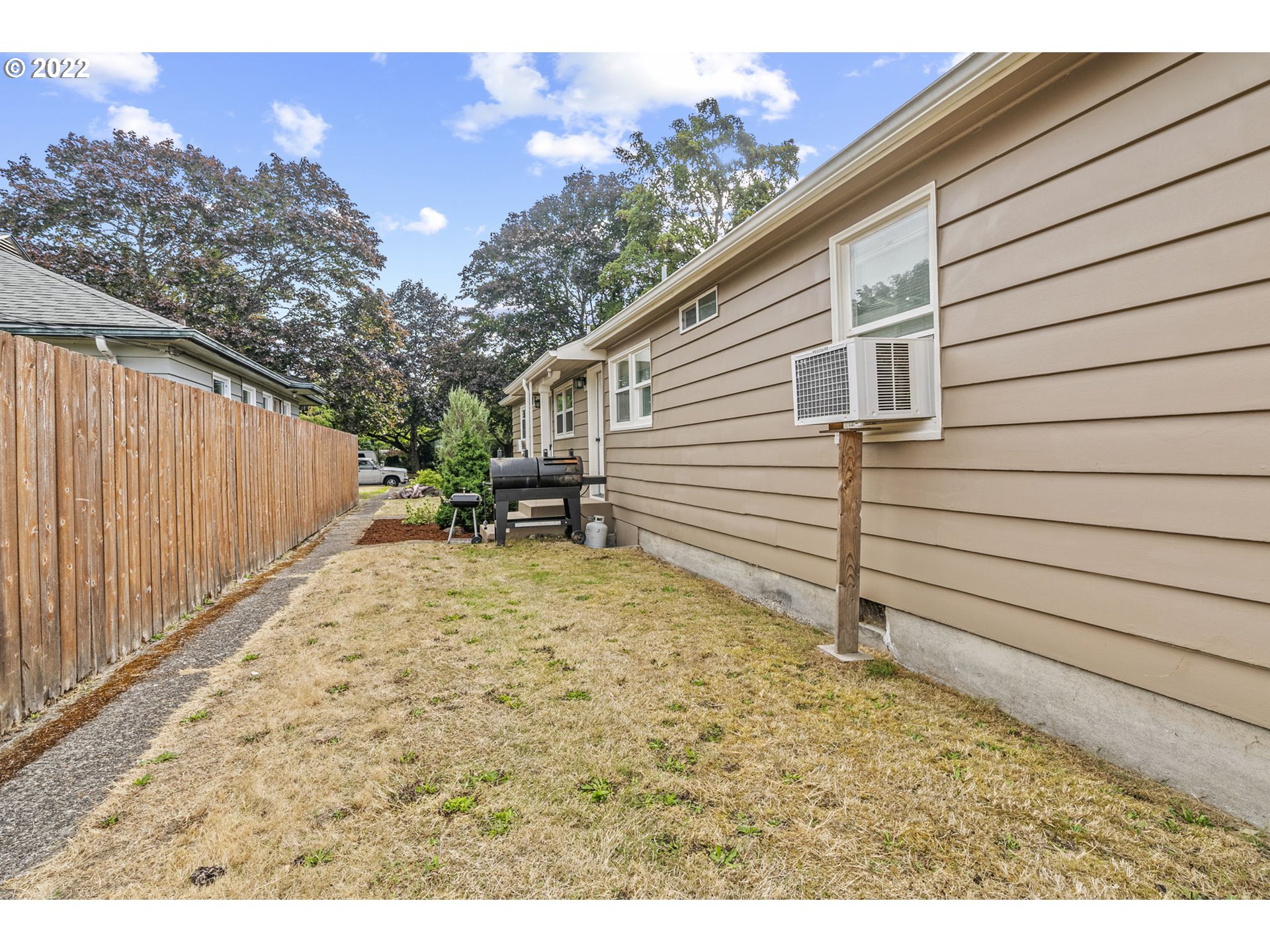1057 17th Avenue Longview, WA 98632 - Photo 29 of 30 a view of a backyard