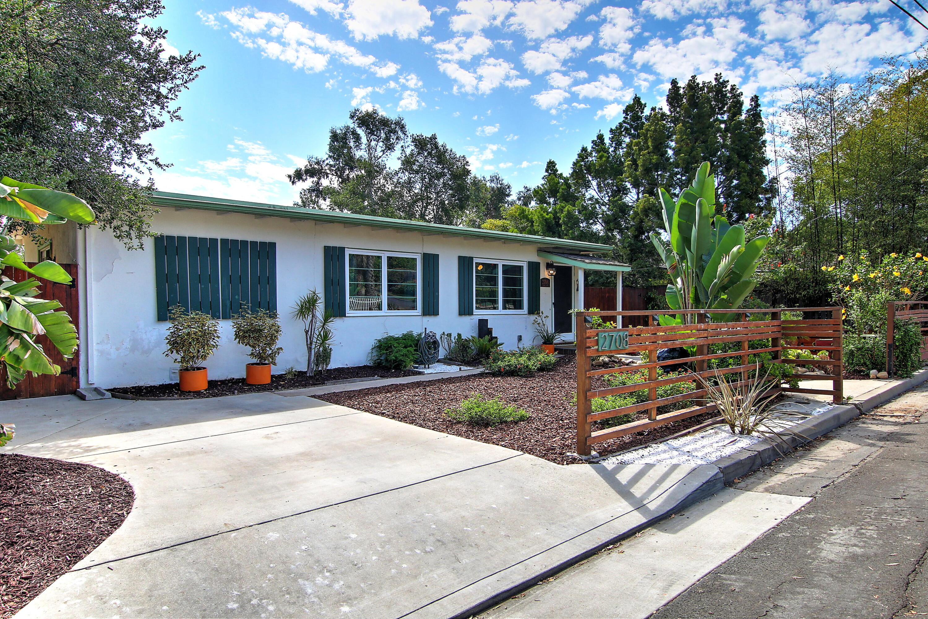 005-Front of home