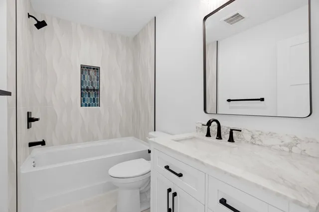 $305,000 | 425 West 8th Street, Unit 24, New Richmond, WI 54017