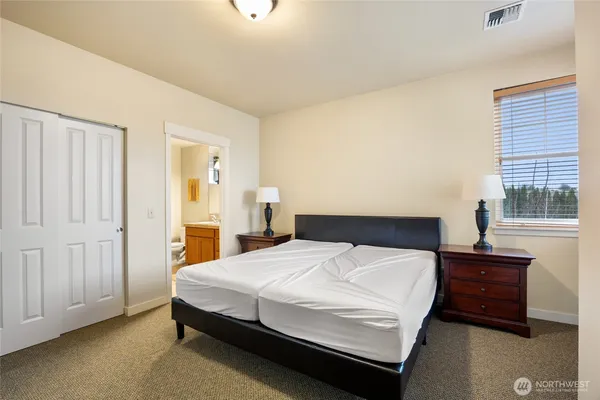 $330,000 | 4395 Westshore Drive Northeast, Unit 102, Moses Lake, WA 98837