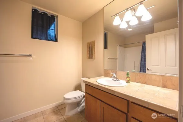 $349,950 | 4395 Westshore Drive Northeast, Unit 102, Moses Lake, WA 98837