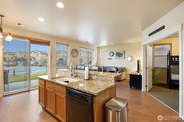 $349,950 | 4395 Westshore Drive Northeast, Unit 102, Moses Lake, WA 98837