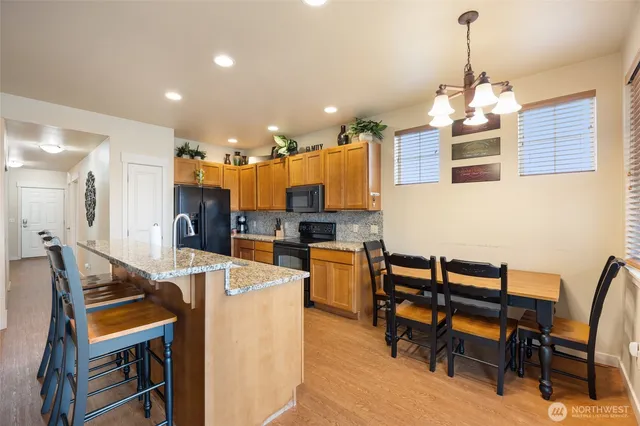 $349,950 | 4395 Westshore Drive Northeast, Unit 102, Moses Lake, WA 98837