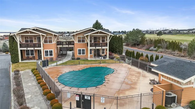 $349,950 | 4395 Westshore Drive Northeast, Unit 102, Moses Lake, WA 98837