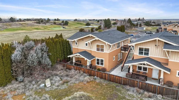 $330,000 | 4395 Westshore Drive Northeast, Unit 102, Moses Lake, WA 98837
